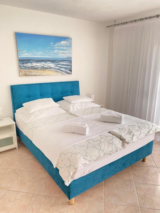 Studio Apartments M&N Trogir Exteriér fotografie
